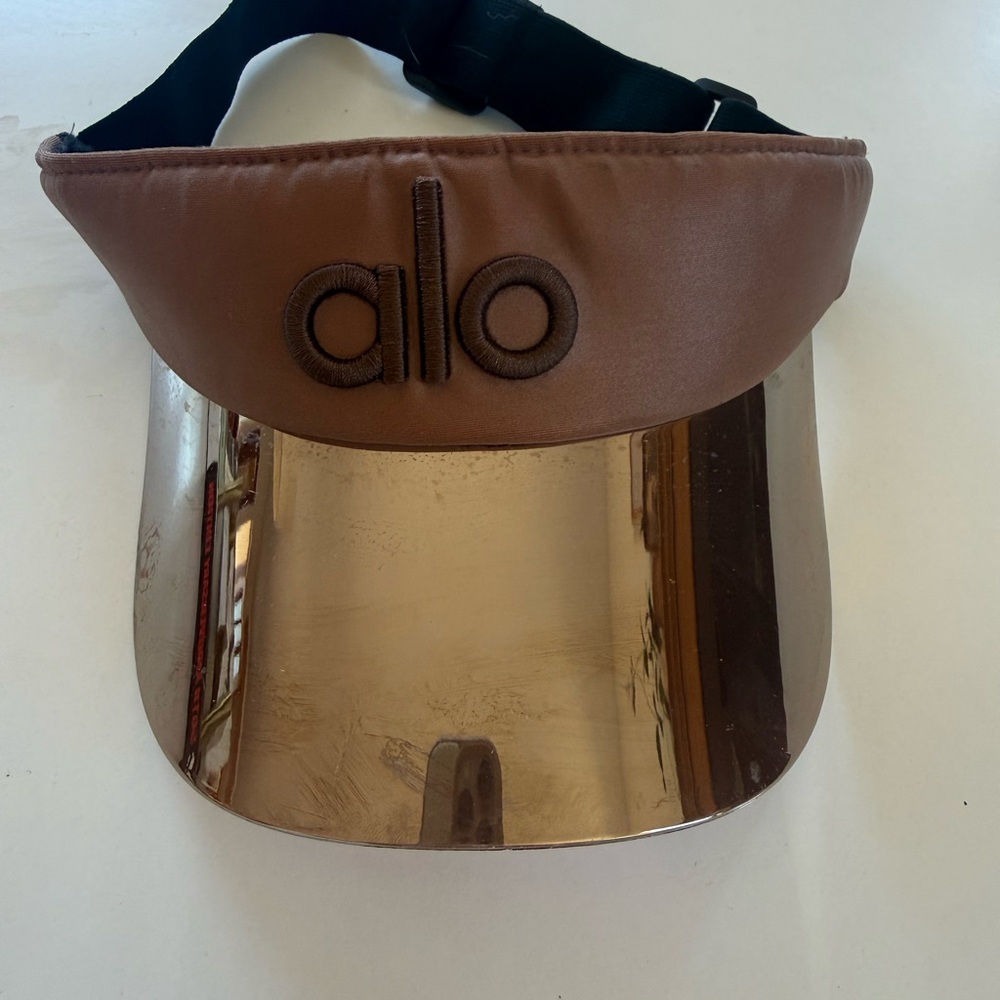 ALO Yoga Brown Visor Hat